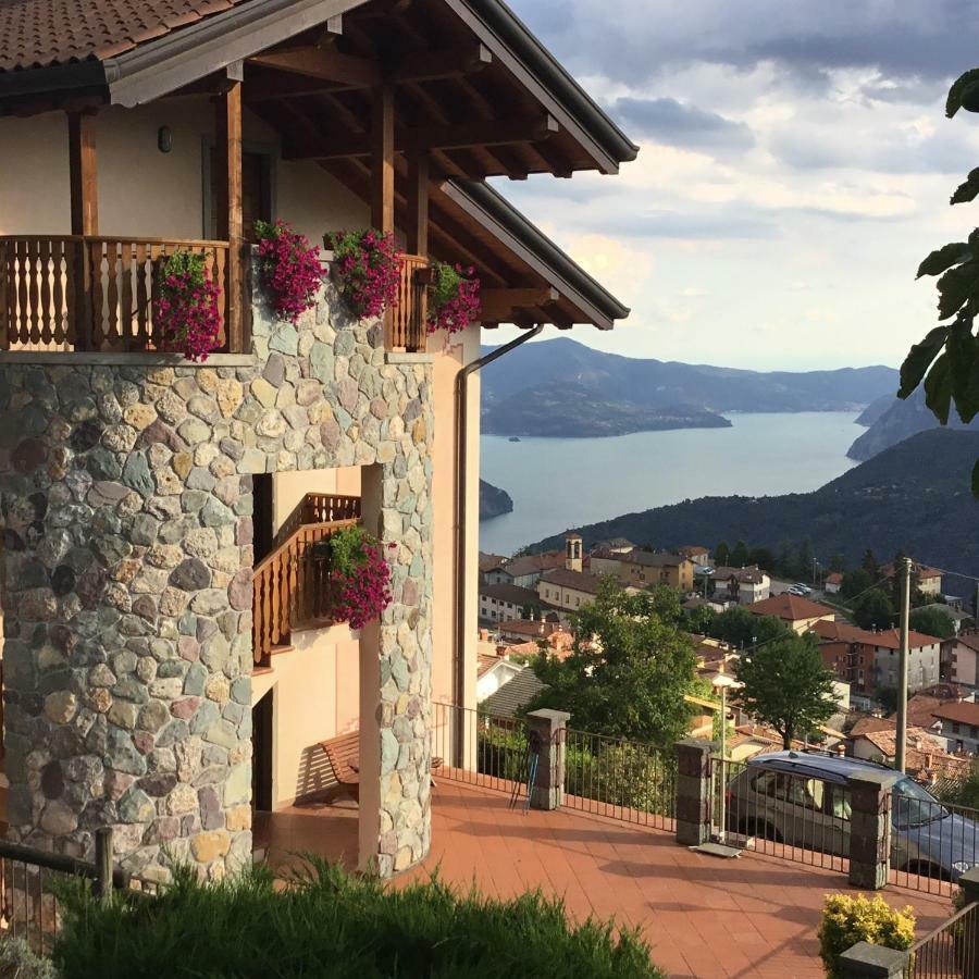 Home Iseo Lake Bossico Exterior photo